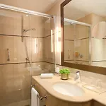 Starhotels Tourist ميلان