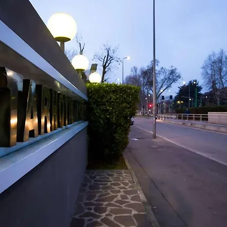 Starhotels Tourist 4*