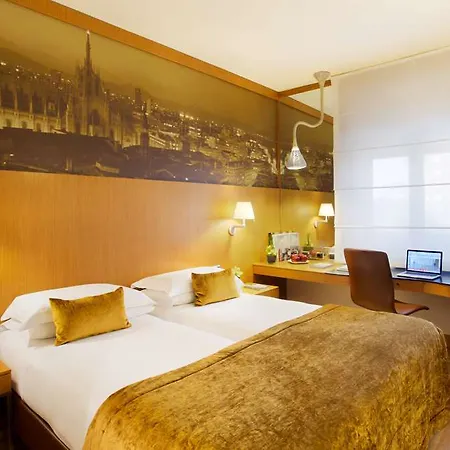 Starhotels Tourist Mediolan