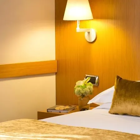 Starhotels Tourist Milan