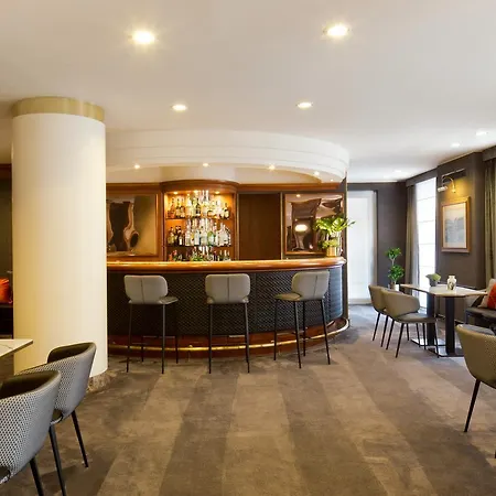 Starhotels Tourist Hotel