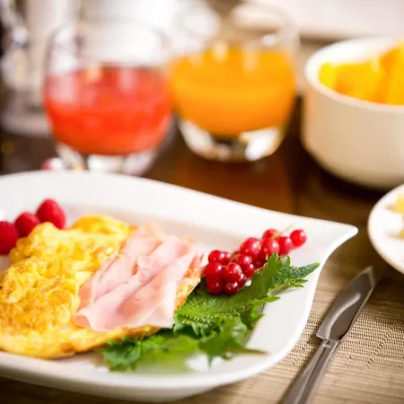 Starhotels Tourist 4* Milan