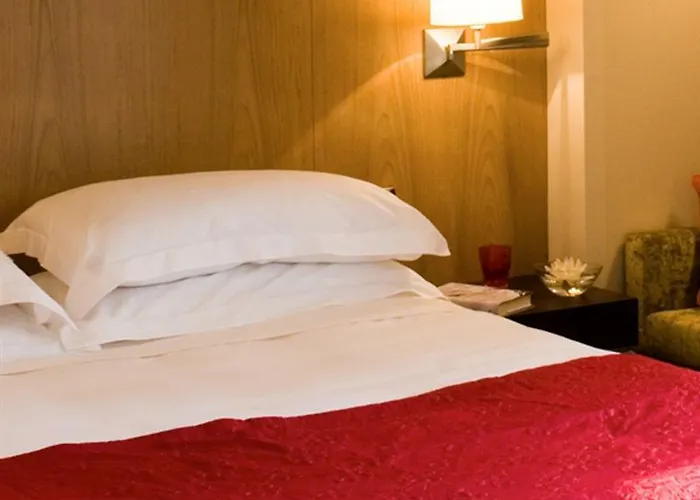 Starhotels Tourist فندق