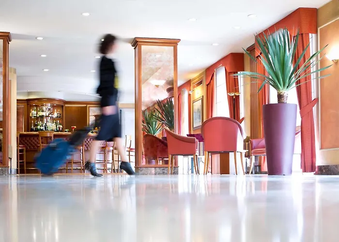 فندق Starhotels Tourist