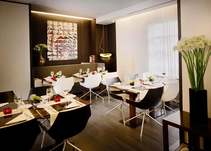 Starhotels Tourist فندق 4*