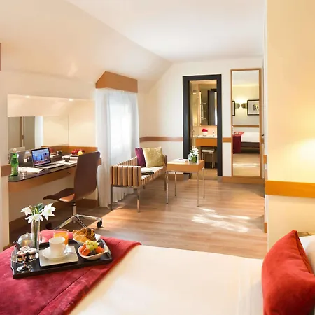 Hotel Starhotels Tourist 4*